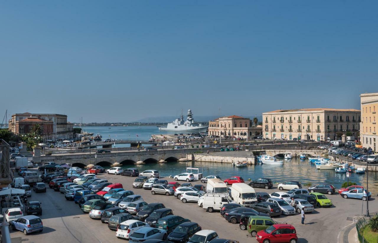 Darsena Apartments By Wonderful Italy Syracuse Екстер'єр фото