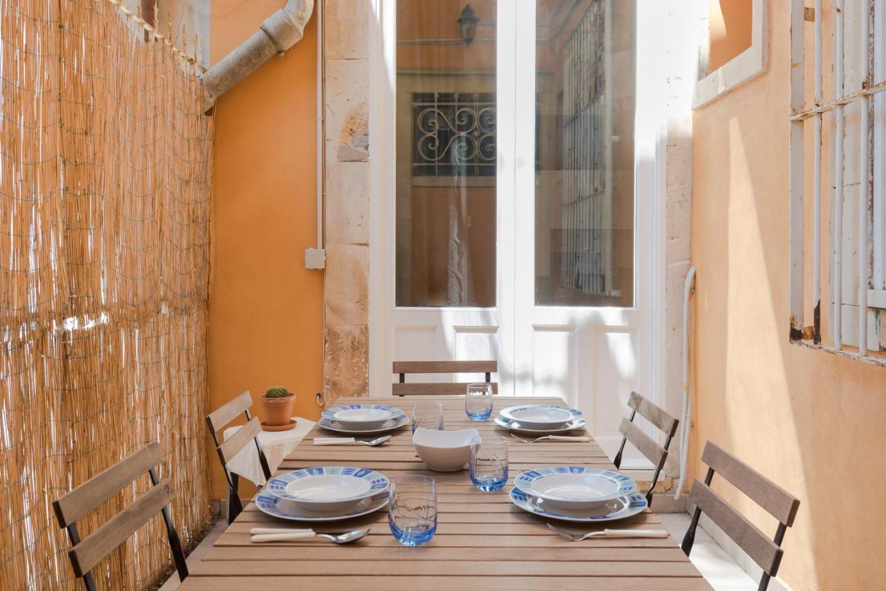 Darsena Apartments By Wonderful Italy Syracuse Екстер'єр фото